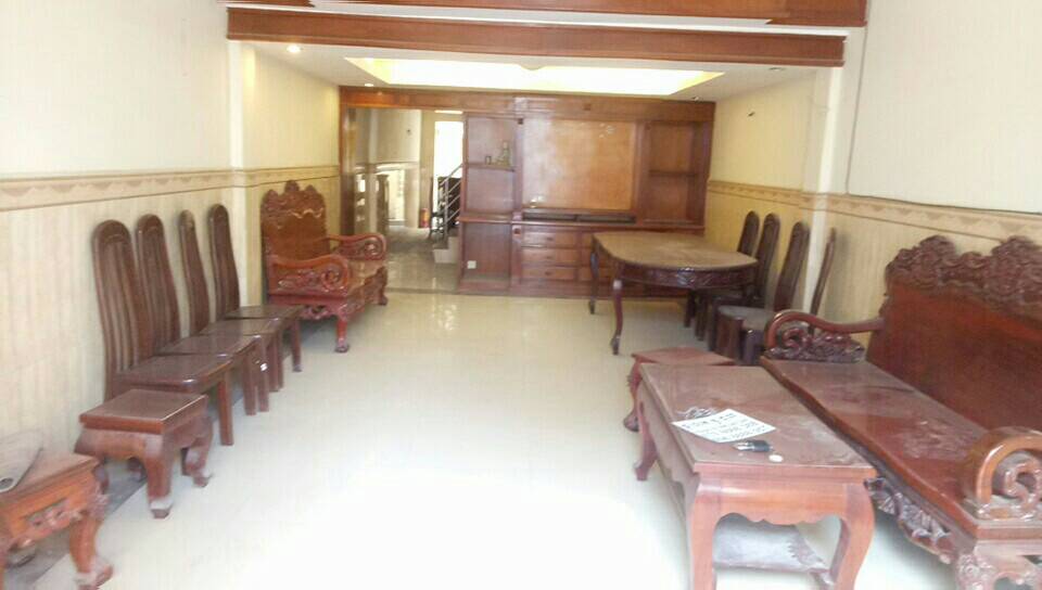 朋友早上好!有朋友在金边找便宜房子找我! 单间