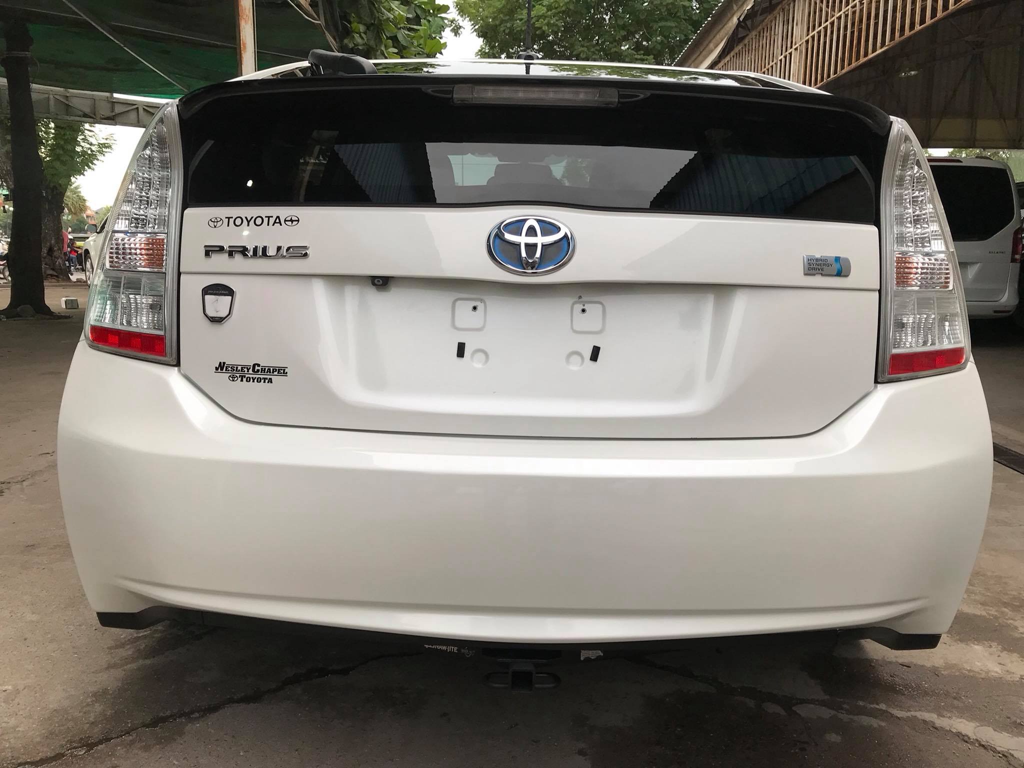 2010年款普锐斯toyota prius汽车出售