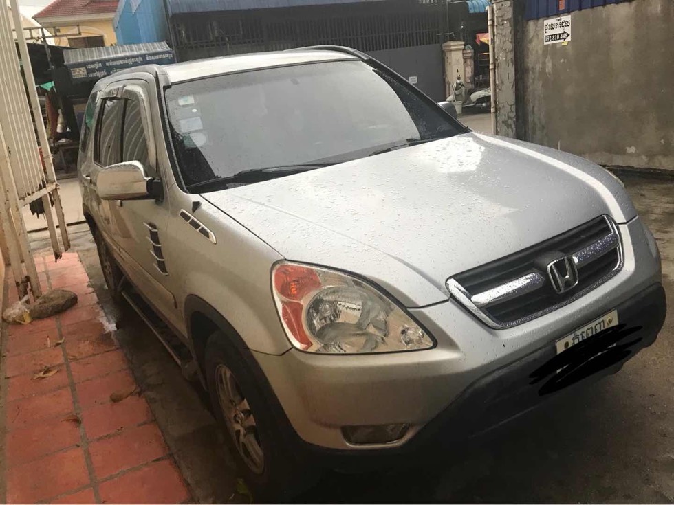 出售一辆honda crv 03年