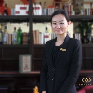 奋斗在柬埔寨 WORKING IN CAMBODIA