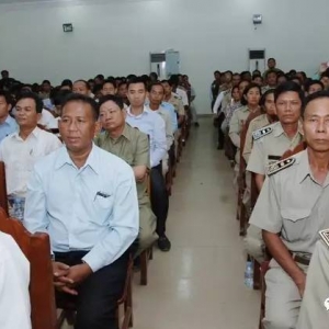 政府：不仅提高公务员退休金，工人也有相应福利！
