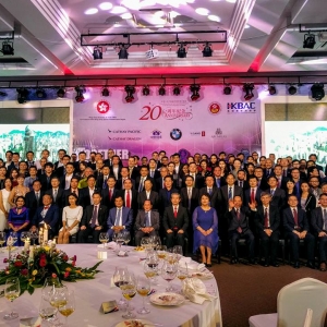 柬埔寨港澳侨商总会举行香港回归20周年庆祝晚会