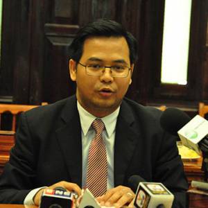 解决“穷人打官司难”问题 明年政府对司法部增加拨款