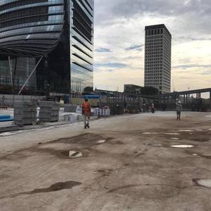 金边市首个地下付费停车场即将于10月底运营