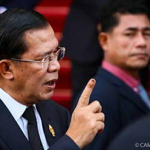 洪森警告将解散救国党 指责美国企图颠覆柬政权