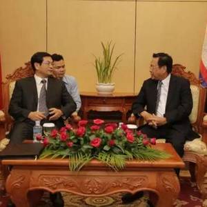 毅森兴会见中国国家安监总局副局长孙华山