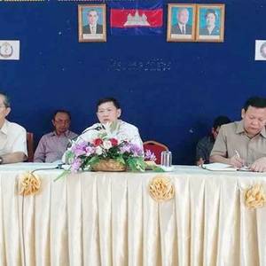 高罗塔局长督促相关人员提高服务质量
