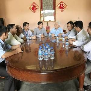 蔗园区区长访问铁桥头华明学校
