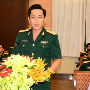 越南与柬埔寨青年官兵加强经验交流