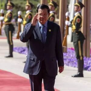 洪森首相连刷十次东盟会创纪录，柬埔寨也要搞个深圳