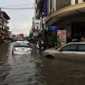 未来一周全国普降大雨 金边恐再现“一雨成灾”