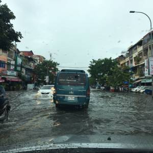 强降雨天气将延续至下周