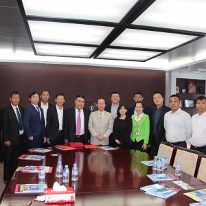柬辽宁总商会代表拜会方侨生会长