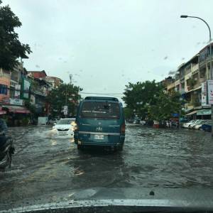 气象部再发强降雨预警