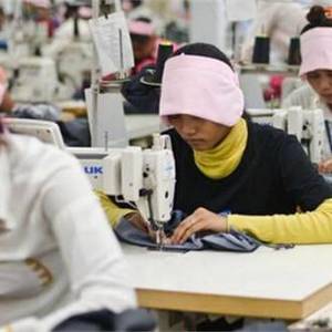 柬埔寨成衣业前景不佳 成衣厂逐年减少