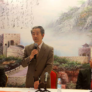 熊波大使希望柬政府将中文纳入国民教育体系