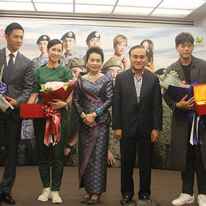 新加坡《卫国先锋》将在柬播映 狮城三大明星飞抵金边宣传