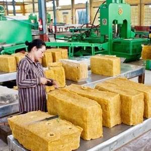 前10个月柬出口橡胶13万吨 高达2亿美元