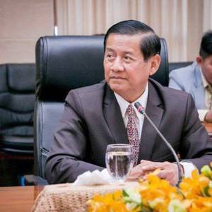 国选委员为选民 伊提乐迪保持中立