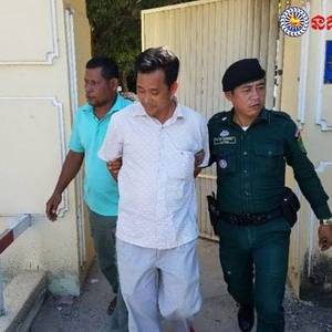 在警局当证物‧男大胆进入偷走斗鸡