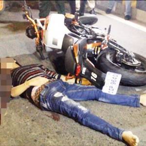 餐厅歌手惨遭枪击身亡