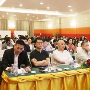 柬埔寨区块链暨数字经济国际高峰论坛在金边盛大开幕