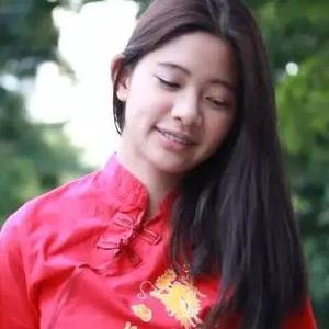 柬美女明星唱的春节歌曲，要不要听听看？
