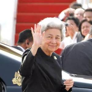 莫尼列国母吁全国人民参与和平行动