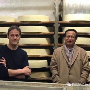 商业部长访瑞士  推销“唝吥胡椒”