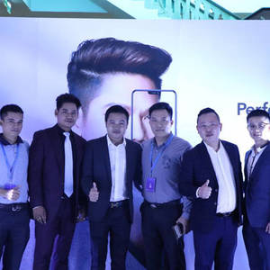 Vivo召开新品发布会 全新V9强势来袭