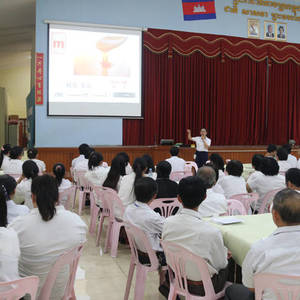 端华学校开展教师培训活动
