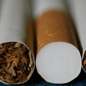 柬埔寨关闭不合规卷烟工厂
