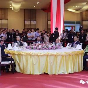 洪森与6000华人华侨团结饭，高清视频、大图刷爆朋友圈