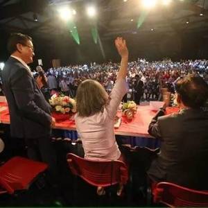 大选逼近！沈良西沦落到发“传单”