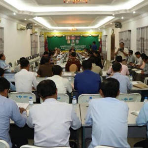 磅湛省长督促各政府机构加大禁毒教育宣传