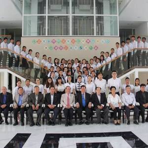 柬华理事总会师资培训中心隆重举行开班仪式