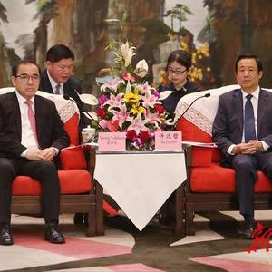 许达哲会见柬埔寨农林渔业部部长荣萨孔
