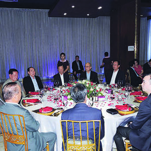 潮州会馆设宴款待香港汕头商会代表团
