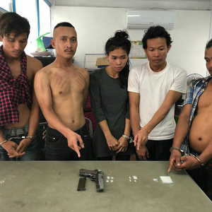 毒贩藏身出租屋遭警方一锅端