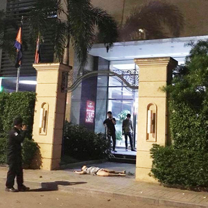 夫妻琐事纠纷 女子跳楼自杀