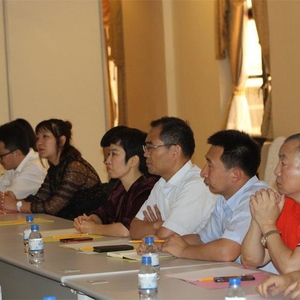 中国商务考察团‧拜访柬华理事总会