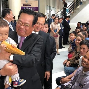柬劳在泰合法化‧7月1日停办手续