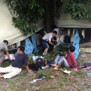 司机疲劳驾驶闯祸 导致15人死伤